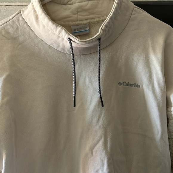 Columbia Women’s Sweater - Picture 4 of 10